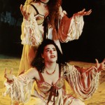 A Barca do Inferno (1994) 08