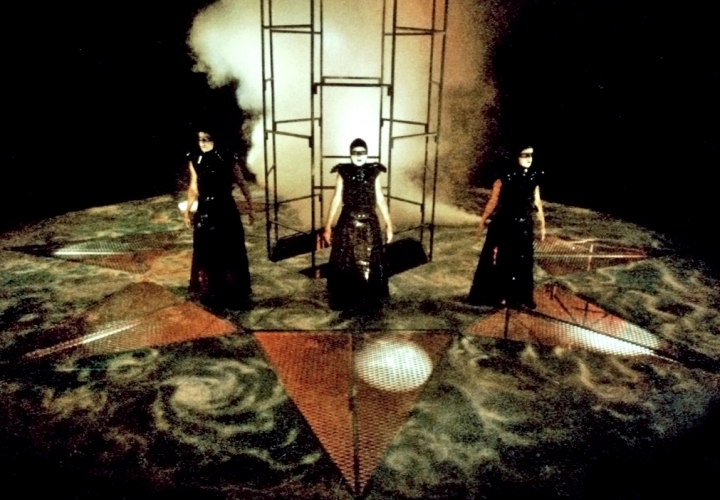 Apocalipse (1999) 01