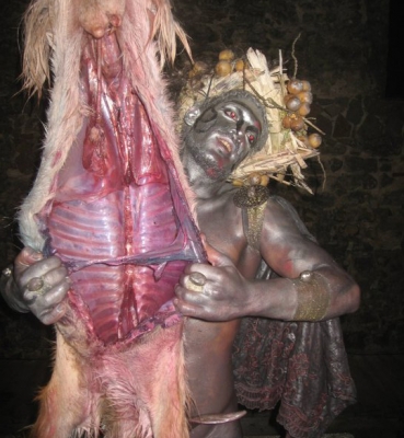 Devorando Fausto (2004)