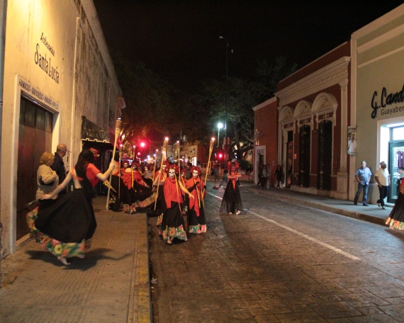 Performance Urbana – Que Viva Frida – Mérida – México (2014) 03