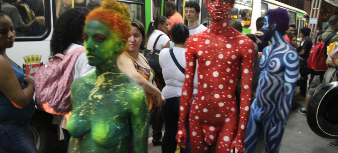 Performance Urbana Segunda Pele (2014) 03