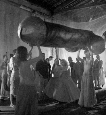 Yulunga, Poema para um Deus Morto (2006) 01