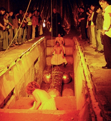 Yulunga, Poema para um Deus Morto (2006) 02