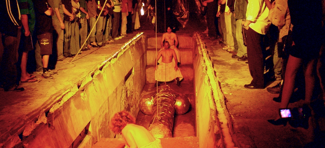 Yulunga, Poema para um Deus Morto (2006) 02